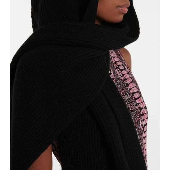 Alaïa Wool And Cashmere Hood Scarf - Image 2