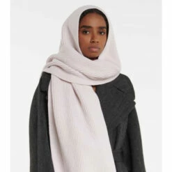 Alaïa Wool And Cashmere Hooded Scarf