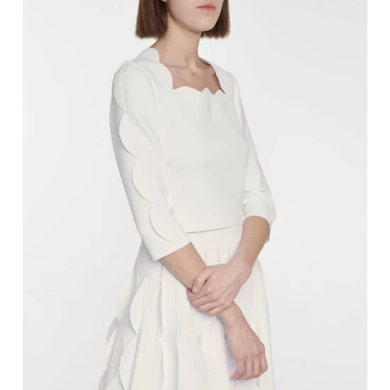 Alaïa Scalloped Stretch-knit Sweater - Image 3