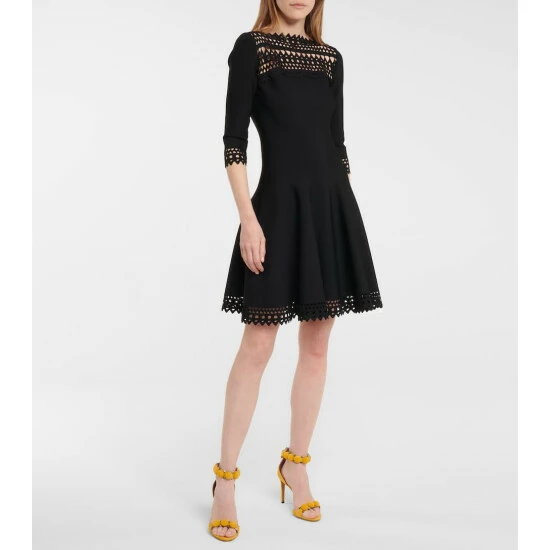 Alaïa La Bombe 90 Suede Sandals