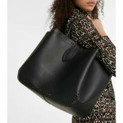 Alaïa Angèle 32 Medium Leather Tote