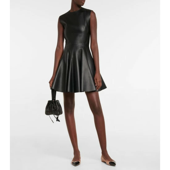 Alaïa Le Cœur Suede Ballet Flats