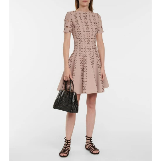 Alaïa Le Mina 25 Vienne Wave Leather Tote Bag - Image 4