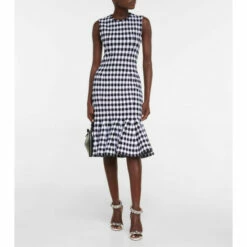 Alaïa La Bombe 110 Embellished Leather Sandals